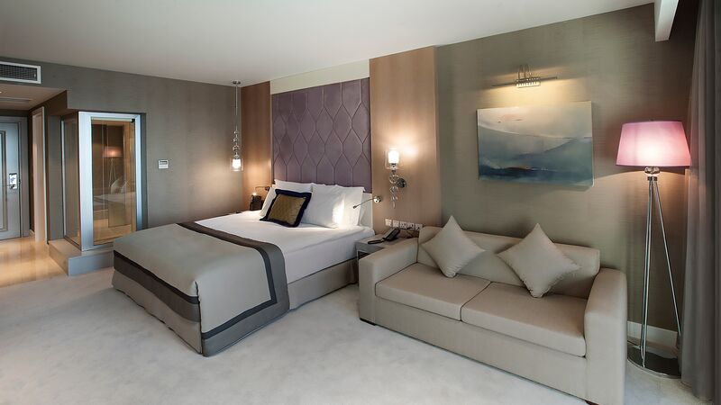 ELEXUS HOTEL