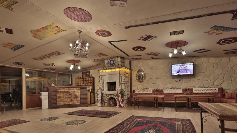 FOSIL CAVE HOTEL