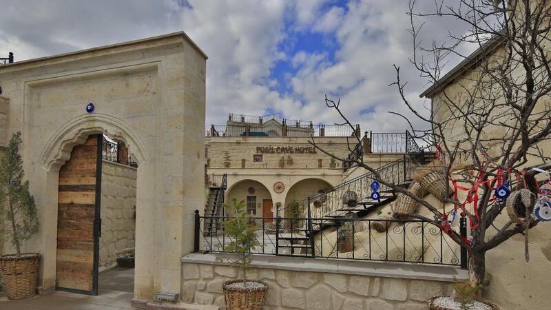 FOSIL CAVE HOTEL