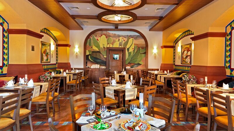 CRYSTAL DE LUXE RESORT