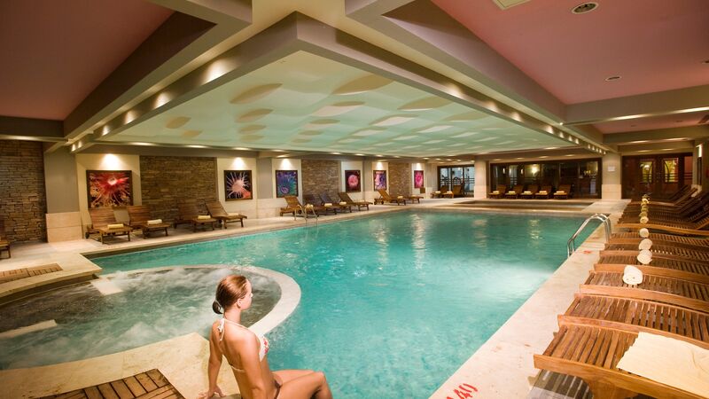 CRYSTAL DE LUXE RESORT