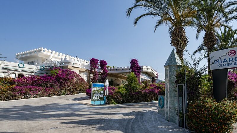 MİAROSA KEMER BEACH
