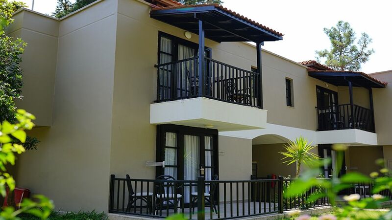 PERRE ART HOTEL RESORT SPA