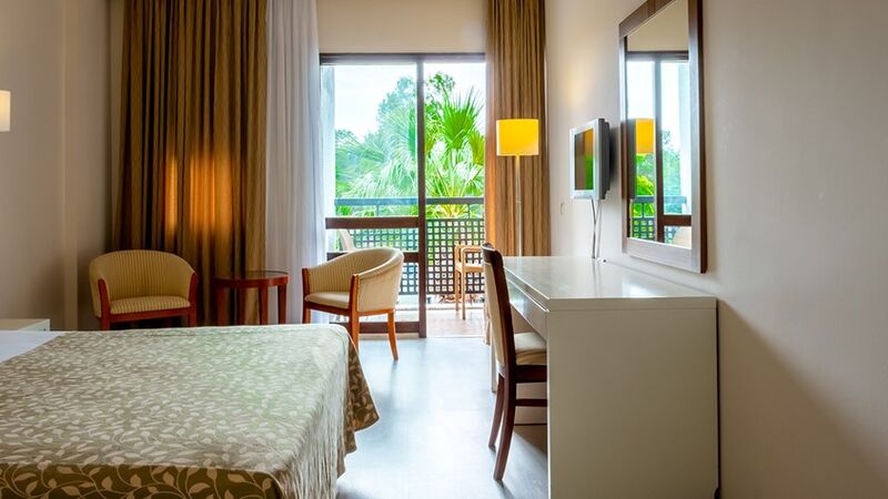 PERRE ART HOTEL RESORT SPA