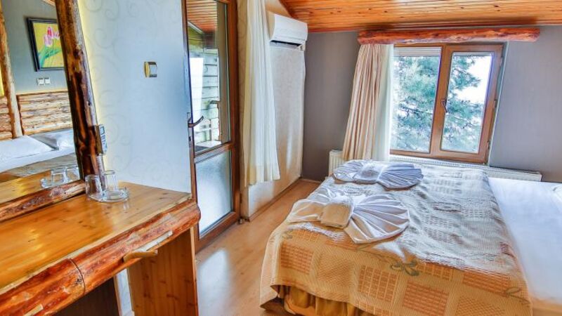 AHŞAP PARK OTEL