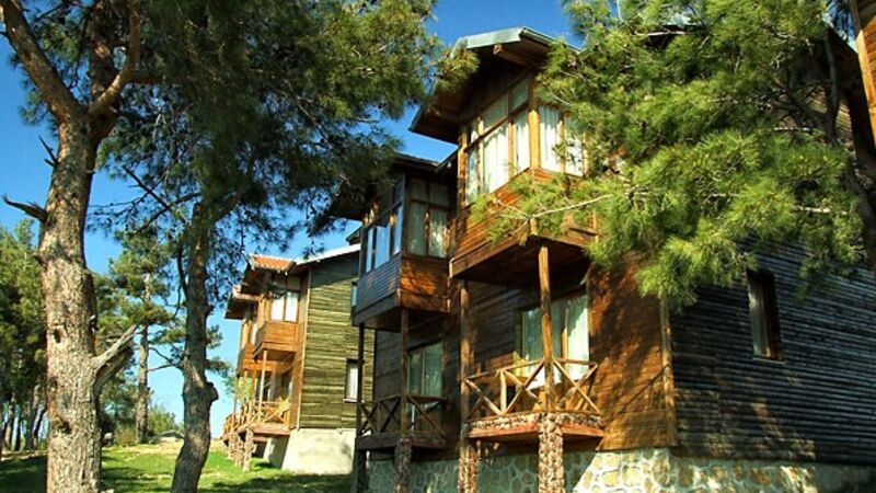 AHŞAP PARK OTEL