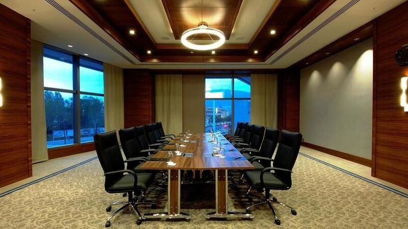 HİLTON BURSA CONVENTİON CENTER AND SPA