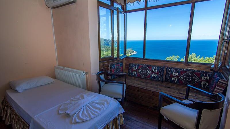 AHŞAP PARK OTEL