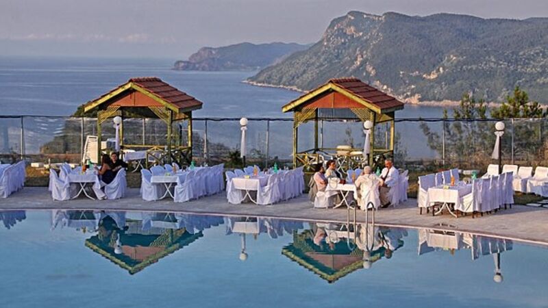 AHŞAP PARK OTEL