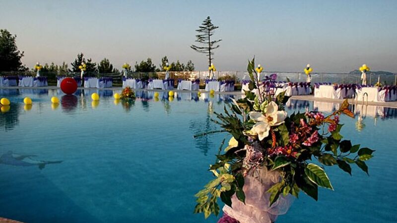 AHŞAP PARK OTEL