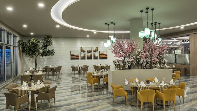 Delphin Be Grand Resort - All Inclusive