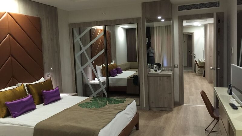 Delphin Be Grand Resort - All Inclusive