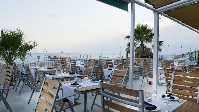 Concorde De Luxe Resort - All Inclusive