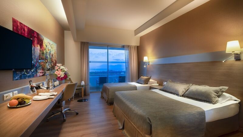 Concorde De Luxe Resort - All Inclusive