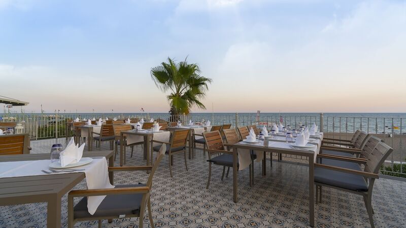 Concorde De Luxe Resort - All Inclusive