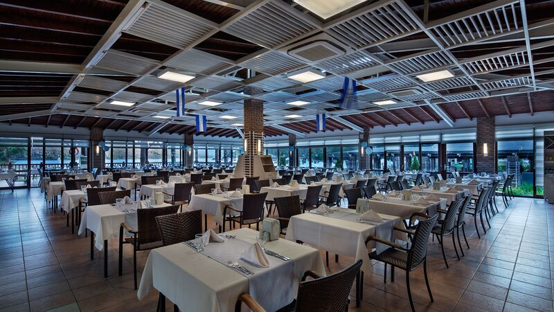 CRYSTAL GREEN BAY RESORT & SPA