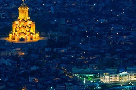 ANTALYA ÇIKIŞLI BOYDAN BOYA GÜRCİSTAN TURU 4 GECE 5 GÜN