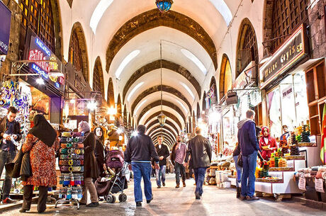 İSTANBUL TURU