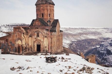 TURİSTİK DOĞU EKSPRESİ İLE BİR KARS MASALI