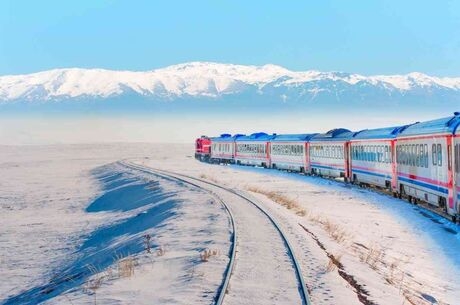 TURİSTİK DOĞU EKSPRESİ İLE BİR KARS MASALI